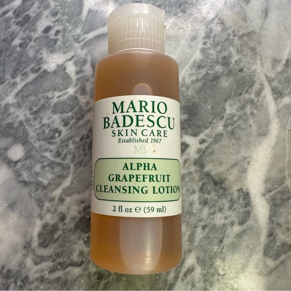 New Mario Badescu Alpha Grapefruit Cleansing Lotion - Picture 1 of 3